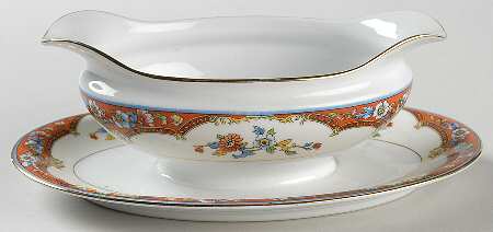 Madeira Gravy Boat with Attached Underplate