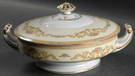 Madelon Round Covered Vegetable