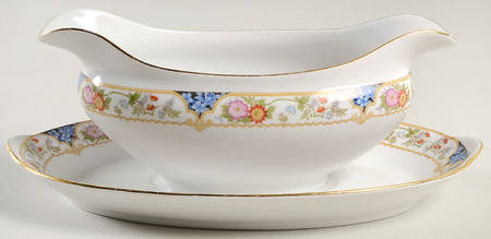 The Magenta Gravy Boat with Attached Underplate