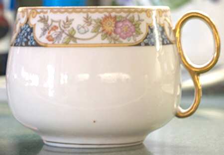 The Magenta Flat Cup