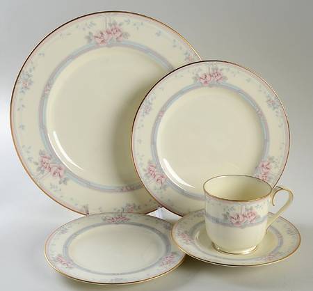 Magnificence 5 Piece Place Setting