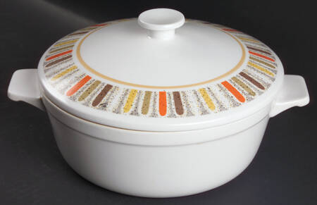 Mardi Gras 2.5 Qt Round Covered Casserole