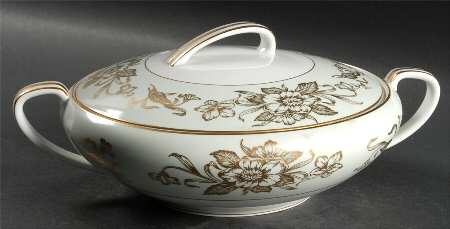 Maitland Round Covered Vegetable