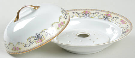 Majestic Round Covered Butter with Strainer