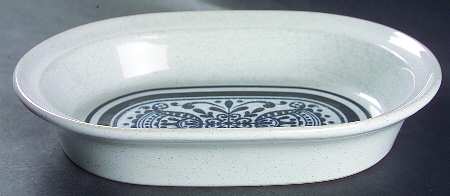 Malaga 9" Oval Vegetable Bowl