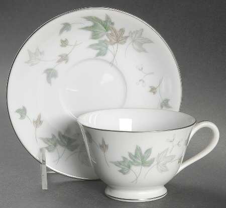 Maple Leaf Footed Cup & Saucer Set