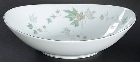 Maple Leaf 10" Oval Vegetable Bowl