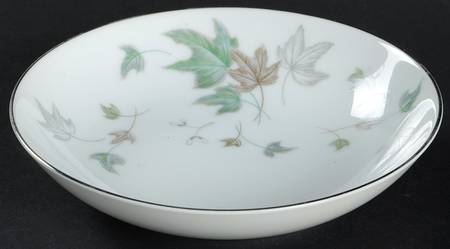 Maple Leaf Fruit/Dessert (Sauce) Bowl