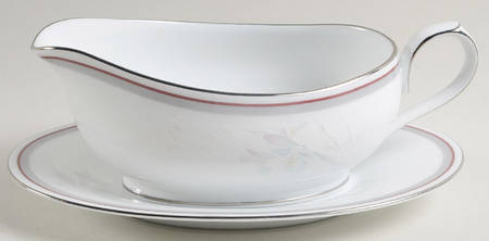 Malverne Gravy Boat & Underplate (Relish/Butter) by Noritake