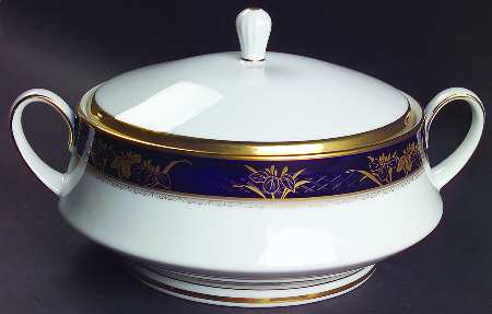 Mandalay Round Covered Vegetable