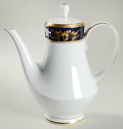 Mandalay Coffee Pot & Lid
