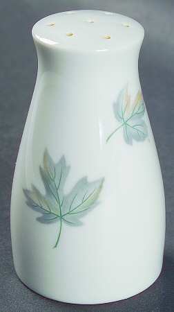 Maplewood Pepper Shaker