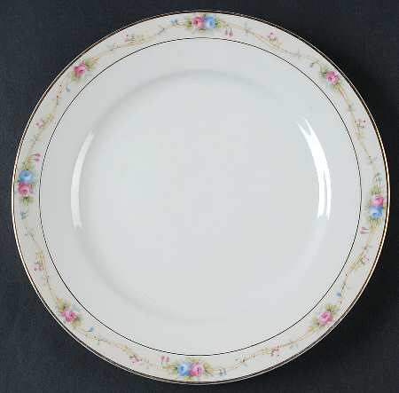 Marguerite Luncheon Plate