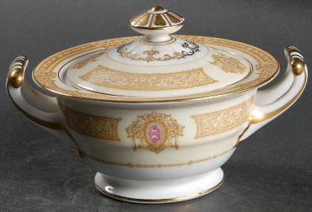 Marcia Sugar Bowl & Lid