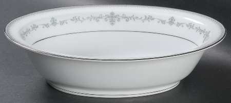 Maria 10" Oval Vegetable Bowl