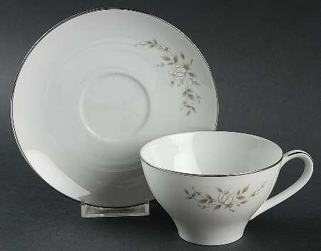 Marietta Flat Cup & Saucer Set