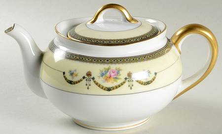 Marigold Teapot & Lid