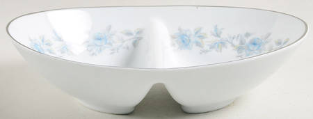 Mariposa 10" Oval Divided Vegetable Bowl