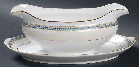 Marseilles Gravy Boat with Attached Underplate