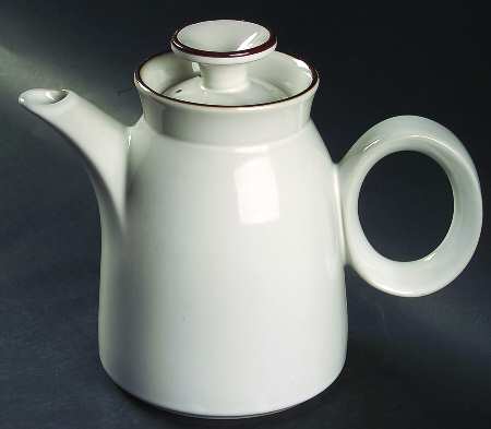 Marshmallow Tea/Coffee Pot & Lid