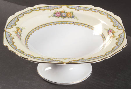 Martelle Round Compote (Height X Width)