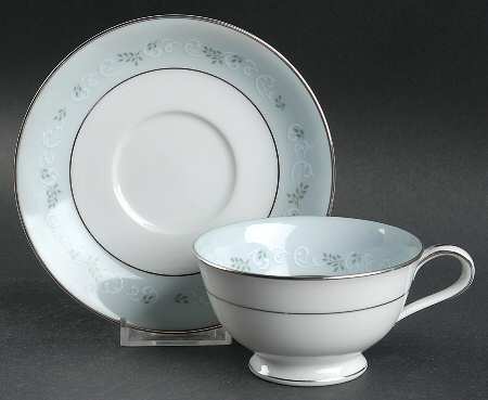 Martha Footed Cup & Saucer Set