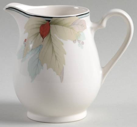 Maple Shade Creamer