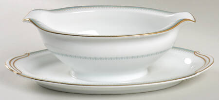 Maya Gravy Boat with Attached Underplate