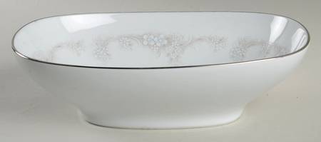 Maybrook 10" Oval Vegetable Bowl