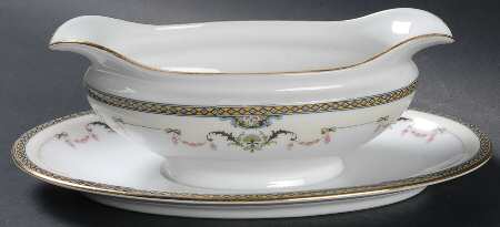 Mayfair (Gold Trim) Gravy Boat with Attached Underplate