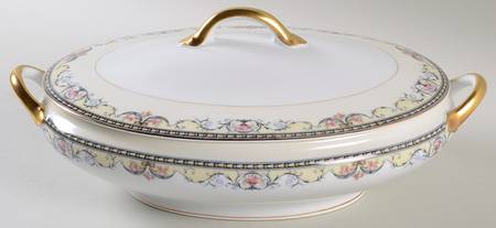 Mayville Oval Covered Vegetable