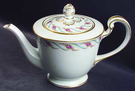 Maywood Teapot & Lid