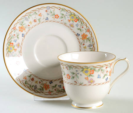 Meadow Footed Cup & Saucer Set