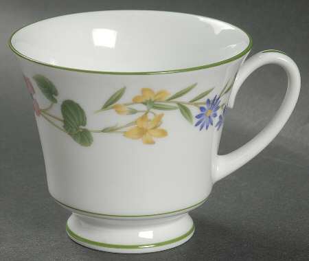 Meadowcrest Footed Cup