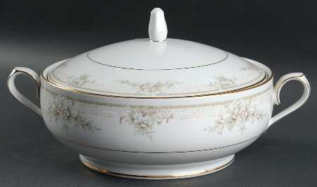 Meadowside Round Covered Vegetable