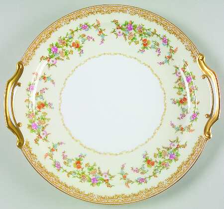 Medean Handled Cake Plate