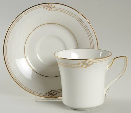 Merina Gold Flat Cup & Saucer Set