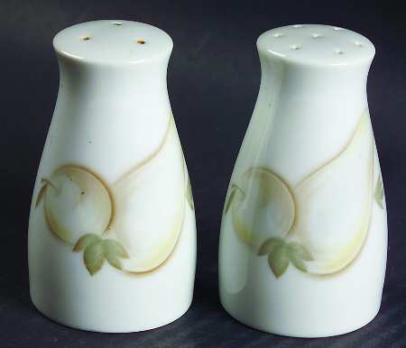 Melanie Salt & Pepper Set