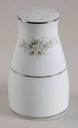 Melissa Pepper Shaker