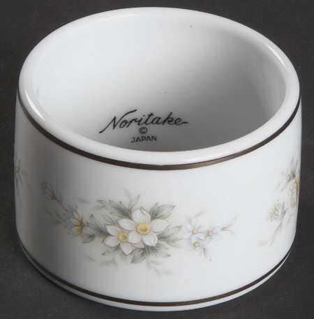 Melissa Napkin Ring
