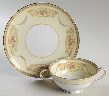 Mellotone Footed Cream Soup Bowl & Saucer Set