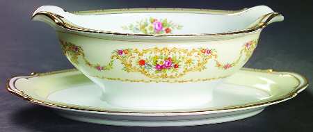 Mellotone Gravy Boat with Attached Underplate