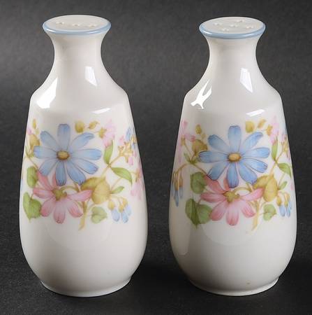 Melody Salt & Pepper Set