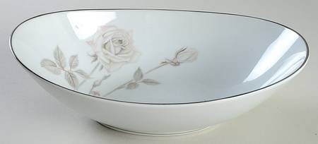 Melrose (Platinum Coupe) 10" Oval Vegetable Bowl