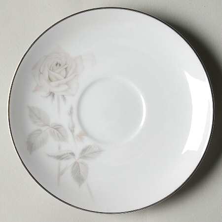 Melrose (Platinum Coupe) Saucer