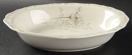 Memorabilia 11" Oval Vegetable Bowl