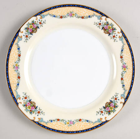 Mercedes Luncheon Plate