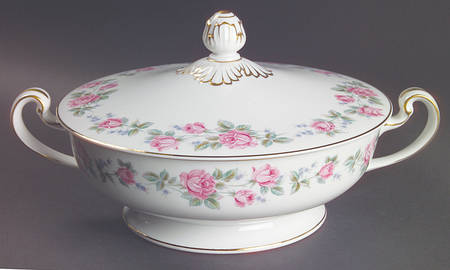 Merida Round Covered Vegetable