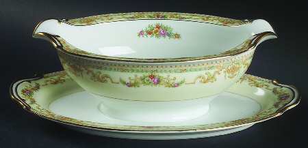 Messina Gravy Boat with Attached Underplate