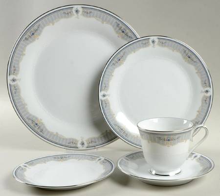 Metarie 5 Piece Place Setting